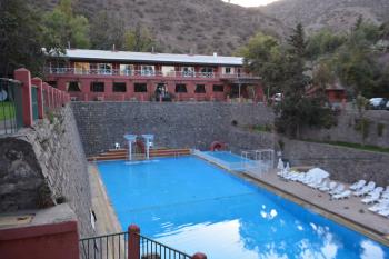 Termas de Colina en Colina, Metropolitana